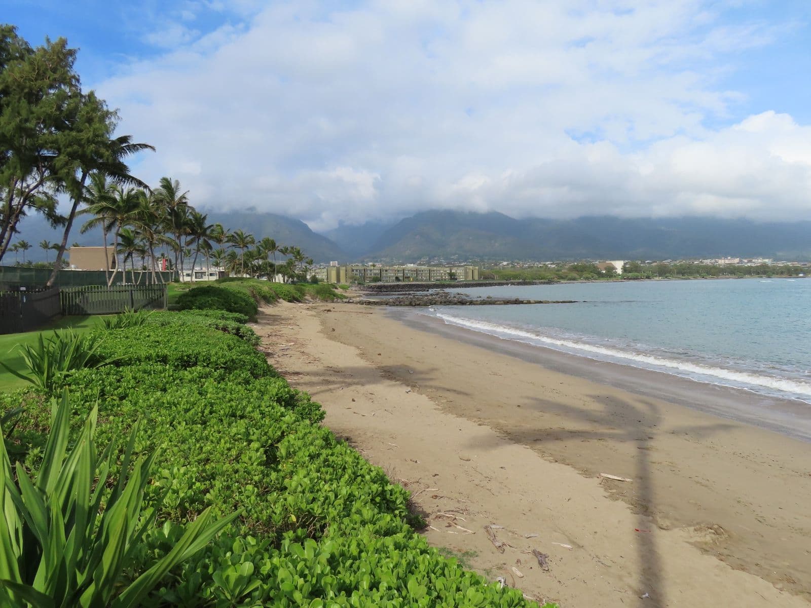 Kahului Coast with Views toward ʻĪao, Maui