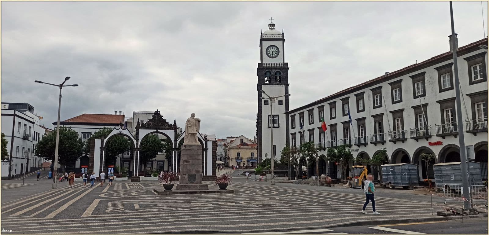 Portas da Cidade, Ponta Delgada, Azores