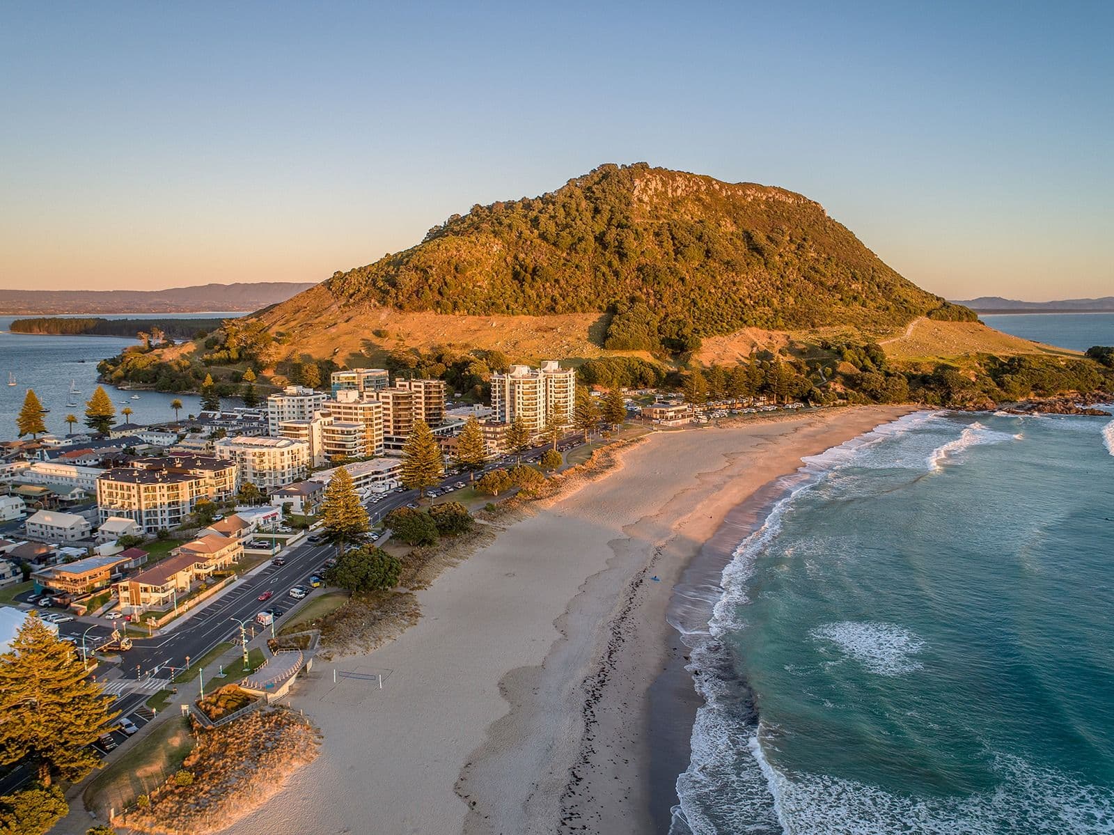 Mount Maunganui at sunrise, Tauranga
